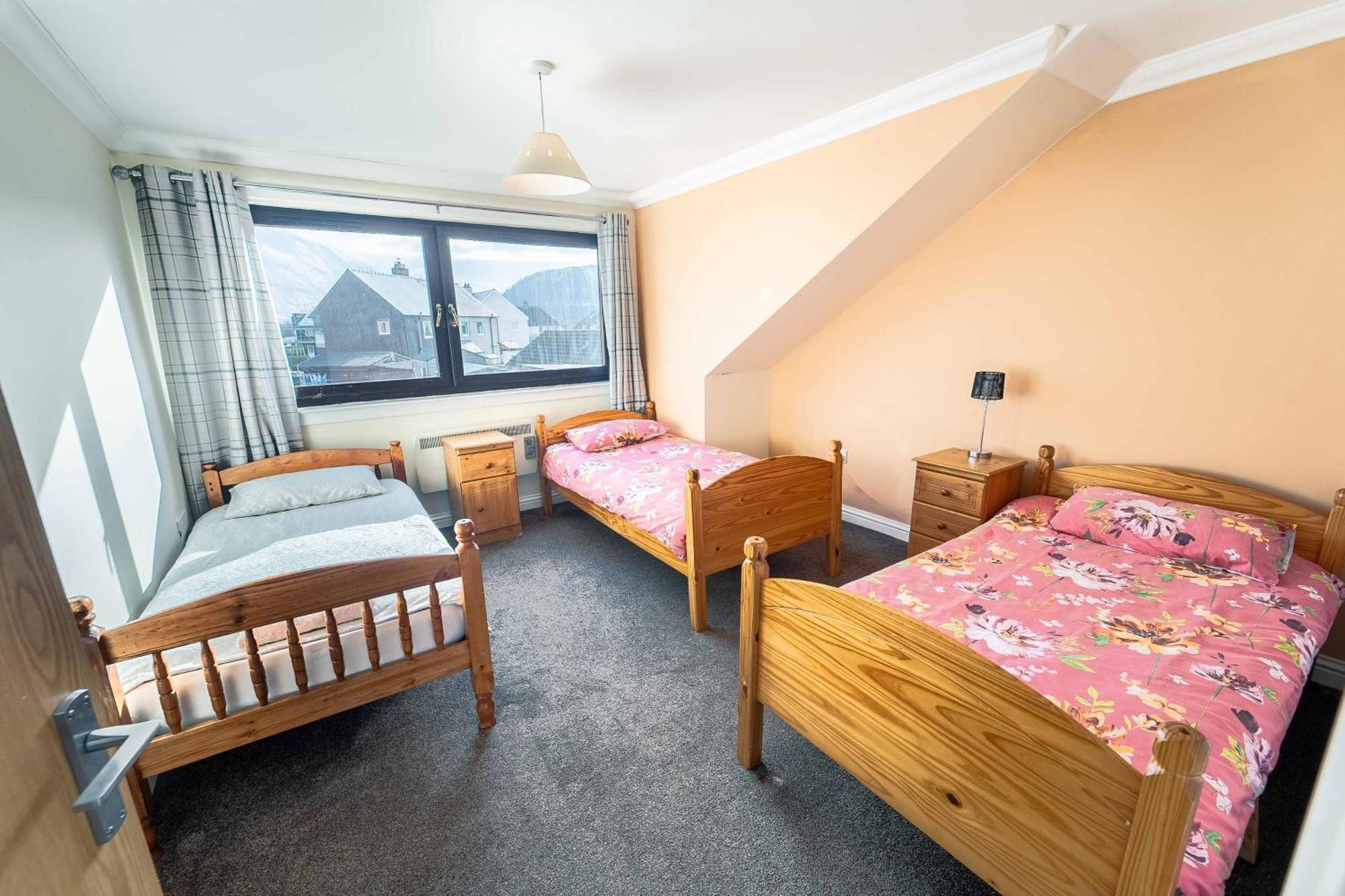 Ben View Apartment Caol Esterno foto